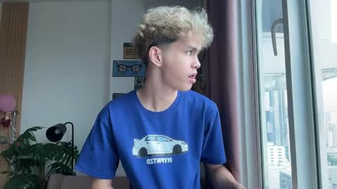 Ethan online show from March 8, 5:22 am