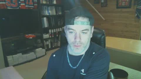 CanadianBacon6969 online show from February 21, 9:43 pm
