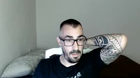 Snapshot of canario2388 chatting on May 26, 5:31 pm canario2388 online show from May 26, 5:31 pm