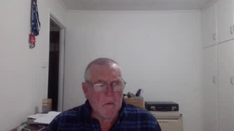 Snapshot of canberian chatting on June 19, 11:19 pm Canberian online show from June 19, 11:19 pm