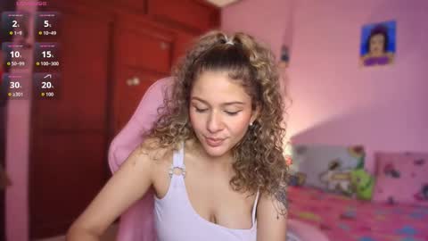 Snapshot of candase_ chatting on October 13, 7:47 pm Candase online show from October 13, 7:47 pm