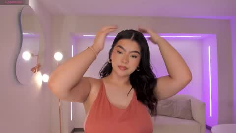 Snapshot of candaserussell chatting on October 20, 11:43 am Candanse R online show from October 20, 11:43 am