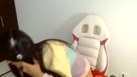 Carolina online show from November 14, 2:16 pm