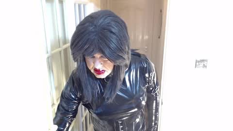 Snapshot of candi_smokes chatting on March 31, 1:00 pm candi smokes online show from March 31, 1:00 pm