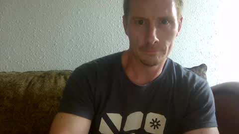 Snapshot of candianman86 chatting on July 20, 1:31 am candianman86 online show from July 20, 1:31 am