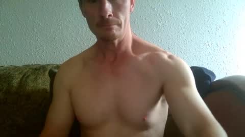 Snapshot of candianman86 chatting on July 20, 3:58 pm candianman86 online show from July 20, 3:58 pm