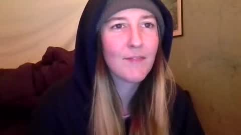 Candi online show from November 28, 12:41 pm