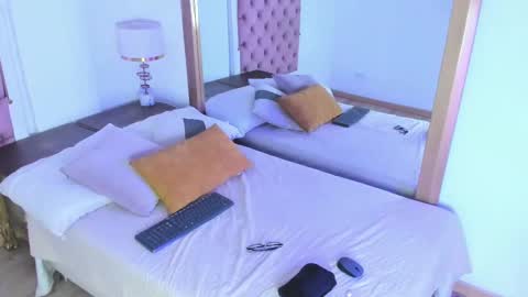 Snapshot of candy5girl chatting on February 28, 7:46 pm Candy online show from February 28, 7:46 pm