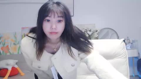 candy8998 online show from November 2, 10:34 pm