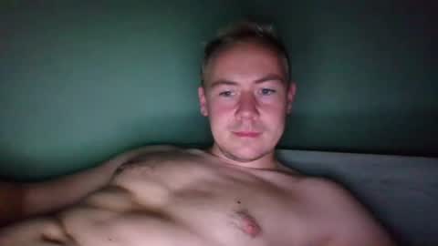 candy_boy_xoxo online show from July 29, 11:25 pm