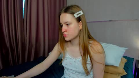 Snapshot of candy_cansew chatting on September 20, 1:28 am Candy online show from September 20, 1:28 am