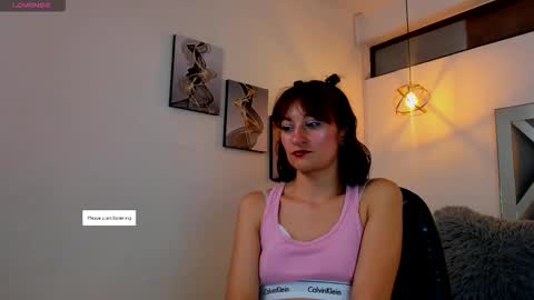 Snapshot of candy_hott7 chatting on September 26, 7:29 pm Candy hot online show from September 26, 7:29 pm