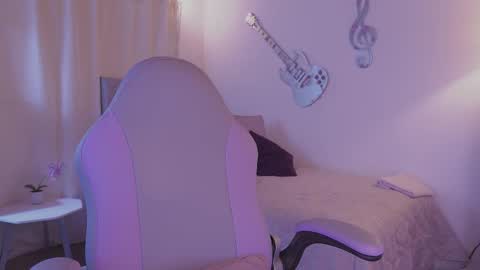 Jamie online show from March 5, 2:51 am