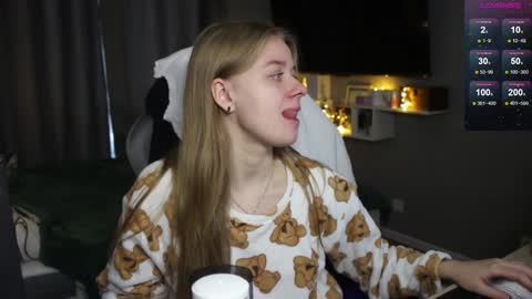 Megan online show from December 25, 10:28 am