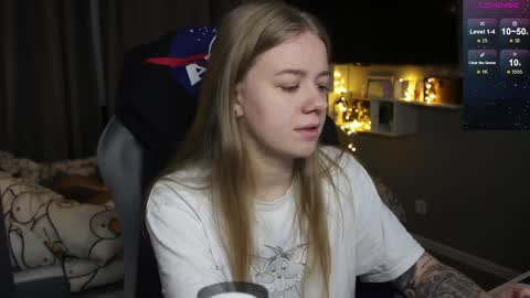 Megan online show from December 26, 2:27 pm