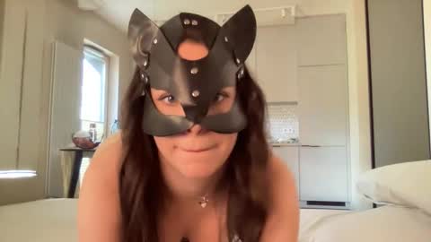 Snapshot of candy_puss chatting on May 15, 4:25 pm candy online show from May 15, 4:25 pm