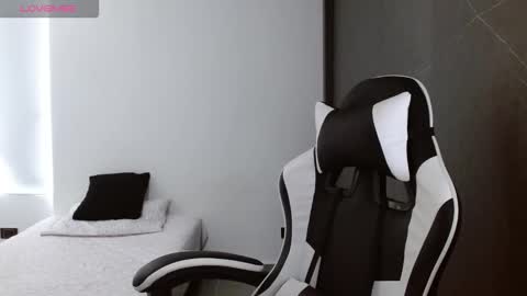  Candy  online show from March 3, 6:58 pm