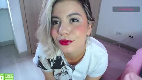 candy sr online show from December 17, 3:17 pm