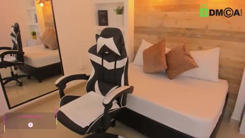 CANDY online show from November 11, 7:25 pm