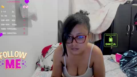 Snapshot of candy_val chatting on September 11, 6:24 am candy_val online show from September 11, 6:24 am