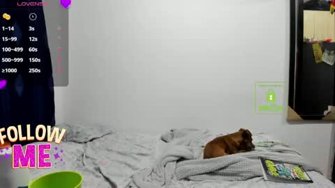 Snapshot of candy_val chatting on June 2, 5:31 am candy_val online show from June 2, 5:31 am