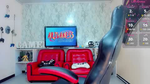 Snapshot of candy_walker__ chatting on October 23, 7:23 pm candy_walker__ online show from October 23, 7:23 pm