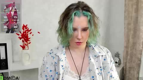 Mary online show from February 19, 1:34 am