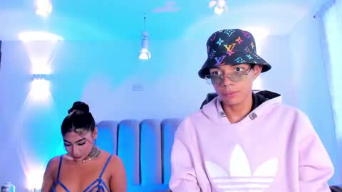  and MarilynHot online show from April 26, 9:34 pm