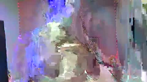 CANDYCARSON online show from December 4, 6:00 am