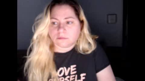 Snapshot of candycream74 chatting on September 9, 9:53 am Laura online show from September 9, 9:53 am