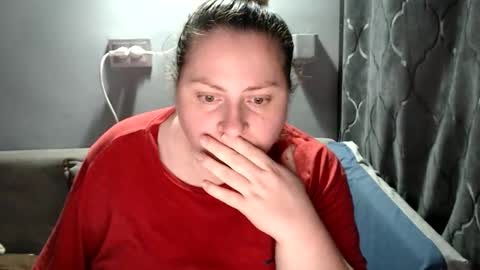 Snapshot of candycream74 chatting on October 23, 7:23 pm Laura online show from October 23, 7:23 pm