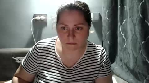 Snapshot of candycream74 chatting on November 26, 6:20 pm Laura online show from November 26, 6:20 pm