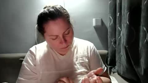 Snapshot of candycream74 chatting on December 4, 9:45 pm Laura online show from December 4, 9:45 pm