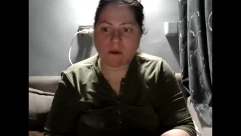 Snapshot of candycream74 chatting on May 19, 6:58 pm Laura online show from May 19, 6:58 pm