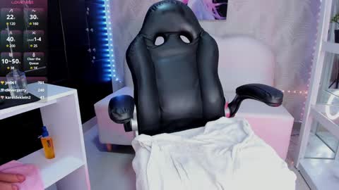 Snapshot of candycuckol chatting on December 2, 3:26 am Candy online show from December 2, 3:26 am