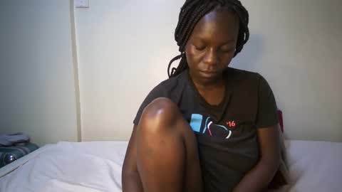 candycurly_ online show from September 14, 1:38 am