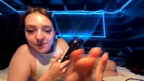 CandyGirl online show from April 28, 8:41 am