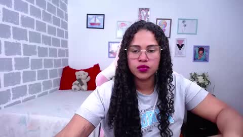 Snapshot of candyhot_sex chatting on March 9, 3:54 am Karen online show from March 9, 3:54 am