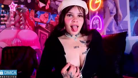 Candy online show from November 15, 1:36 am