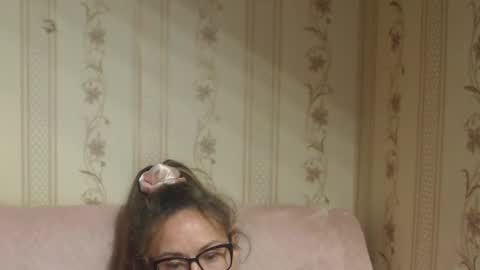 say meow and send tips  online show from October 22, 3:45 pm