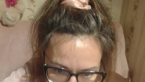 say meow and send tips  online show from November 21, 6:28 pm