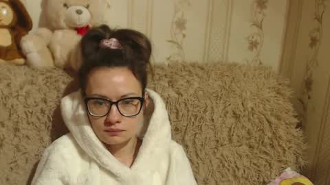 say meow and send tip  online show from February 1, 11:43 am