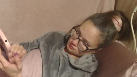 say meow and send tip  online show from December 22, 8:06 pm