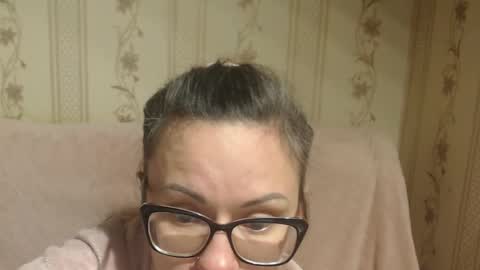 say meow and send tip  online show from January 16, 2:43 pm