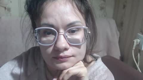 say meow and send tip  online show from March 12, 8:15 pm