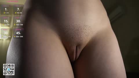 Anna online show from April 18, 7:58 pm