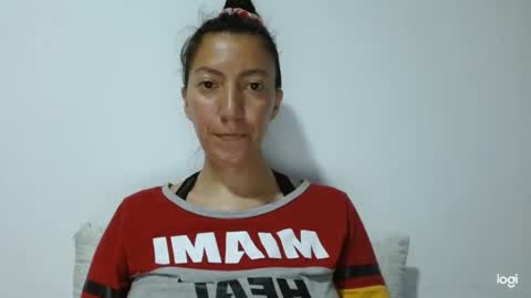 candymilfff online show from November 8, 9:35 pm