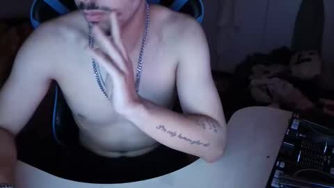 candypopis online show from April 22, 11:01 am