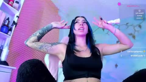 candyrisex online show from June 19, 5:45 am