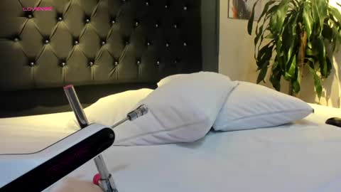 candyrose__ online show from July 19, 11:58 am